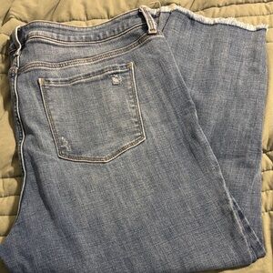 Cosmic Blue Love Adrienne Eco crop Jean